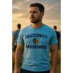 Tricou bărbați albastru azur personalizat cu mesaj Fraternity Brotherhood – simbol de fraternitate și identitate vizuală puternică