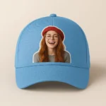 Șapcă albastru marin personalizată cu fotografie portret – imprimare clară prin transfer termic, design modern și stil elegant