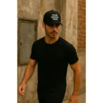 Șapcă personalizată neagră – stil urban masculin, imprimare prin transfer termic, contrast puternic pentru designuri vizibile