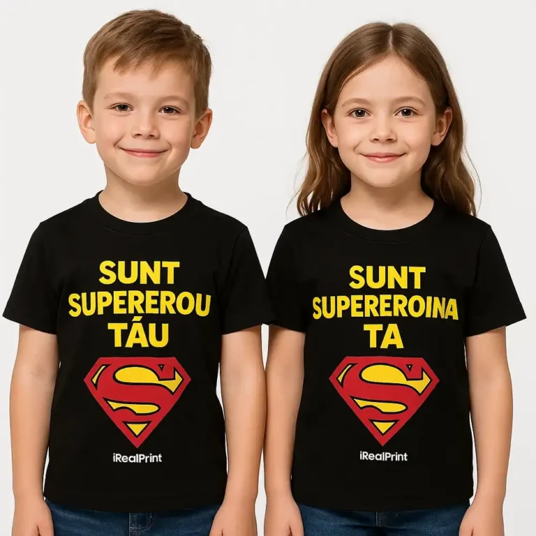 Tricouri copii negre personalizate cu mesaj „Sunt supereroul tău / Sunt supereroina ta”, imprimeu galben cu simbol roșu Superman, iRealPrint, contrast puternic pe fundal negru