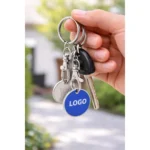 Accesoriu promotional albastru cu fisa metalica pentru cumparaturi, design profesional si functionalitate reala pentru utilizare repetata