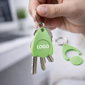 Breloc cu fisă verde pentru cărucior folosit pe chei, obiect promoțional util pentru branding zilnic