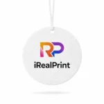Odorizant auto rotund personalizat cu logo, prezentare produs pe fundal alb si design clar pentru branding eficient