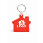 Breloc roșu în formă de casă personalizat cu logo, imagine produs principal cu impact vizual puternic pentru branding imobiliar