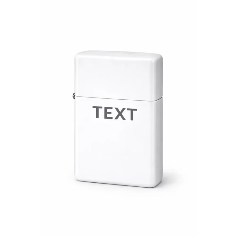 Brichetă tip Zippo personalizată cu text gravat, vedere frontală pe fundal neutru, ideală pentru mesaj personal, nume sau dată – cadou premium elegant și memorabil.