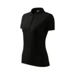 Tricou polo damă personalizat negru văzut din perspectivă laterală, croială feminină elegantă și design business casual