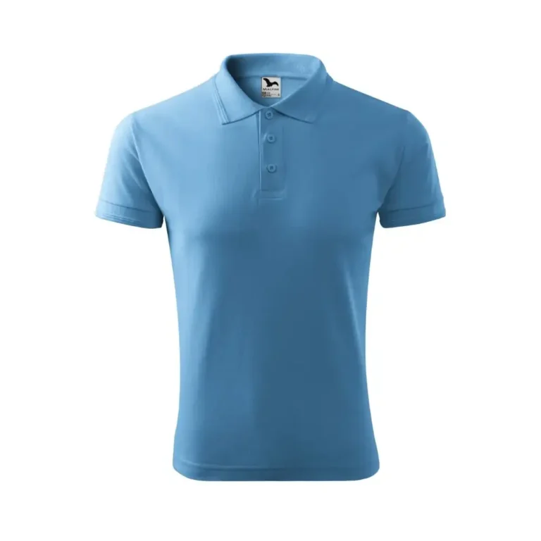 Tricou polo bărbați personalizat albastru azur prezentat frontal pe fundal neutru pentru evidențierea croielii masculine și a zonei destinate personalizării