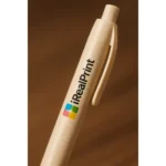 Detaliu pix eco din paie de grau culoare crem personalizat cu logo produs promotional sustenabil