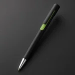 Pix promoțional Nuba Black verde fotografiat pe fundal închis, produs publicitar elegant pentru companii și campanii de marketing