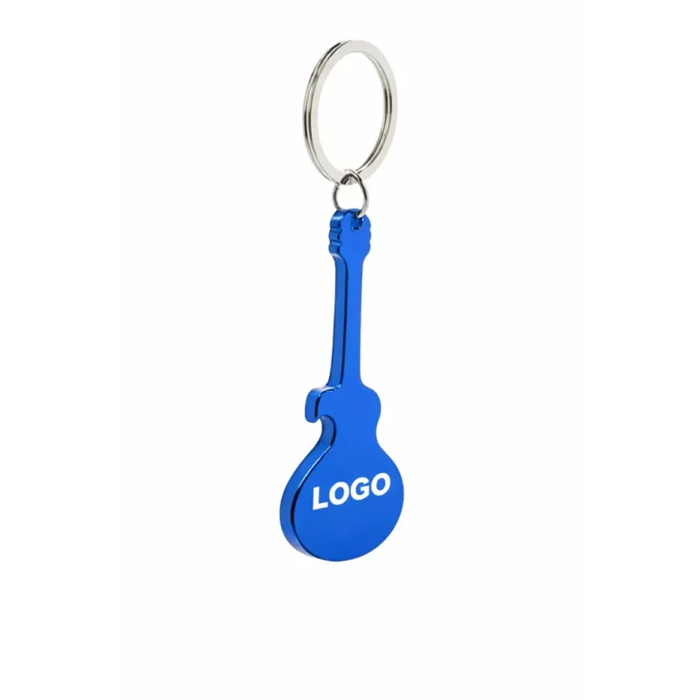 Breloc desfăcător de sticle chitară albastru cu personalizare logo, vedere frontală pe fundal neutru, produs promoțional din aluminiu pentru branding durabil