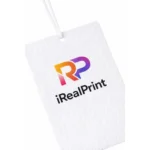 Detaliu odorizant dreptunghic personalizat cu logo imprimat clar, finisaj uniform si aspect premium