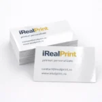 Cărți de vizită laminate lucios personalizate cu finisaj strălucitor și aspect modern, concepute pentru branding profesional și marketing offline eficient
