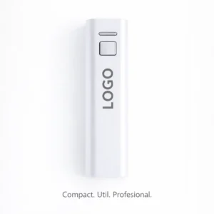 Power bank personalizat alb, vedere frontală cu logo, produs promoțional premium cu design curat, potrivit pentru cadouri corporate și evenimente business