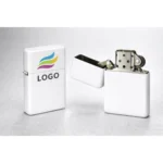 Brichetă tip Zippo personalizată pentru firmă, prezentare deschisă și închisă, aspect solid și imagine profesională