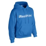 Hanorac bărbați albastru regal văzut din perspectivă laterală evidențiind croiala masculină modernă, gluga confortabilă și designul minimalist al personalizării iRealPrint