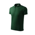 Tricou polo personalizat verde dark văzut din perspectivă laterală, design business casual și material confortabil pentru echipe profesionale