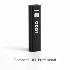 Baterie externă personalizată neagră compactă, power bank promoțional din aluminiu cu mesaj profesional, ideal pentru branding elegant și utilizare zilnică
