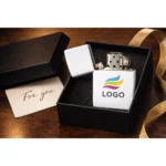 Brichetă premium pentru firmă în cutie cadou, personalizată cu logo, ideală pentru parteneri și management