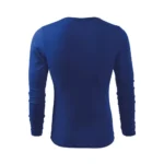 Bluză personalizată albastru regal pentru bărbați integrată într-un outfit casual modern cu impact vizual puternic