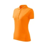 Perspectivă laterală tricou polo damă orange cu guler structurat și croială feminină potrivită pentru branding profesional