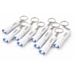 Mai multe brelocuri lanternă LED albe personalizate, imagine de grup pentru campanii promoționale cu branding profesional