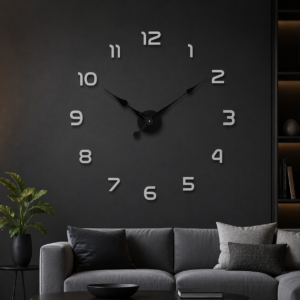 Ceas de perete mare personalizat cu logo Silver, design modern pentru birou corporate, ideal pentru decor profesional si branding vizual constant