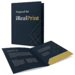 Mapă personalizată cu design corporate elegant, exterior minimalist și interior personalizat pentru documente business