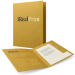 Mapă personalizată aurie cu interior personalizat, design premium și aspect elegant pentru branding de impact