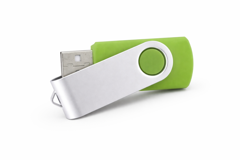 Stick memorie USB verde personalizat cu logo, carcasa metalica rotativa si design modern pentru cadouri promotionale premium